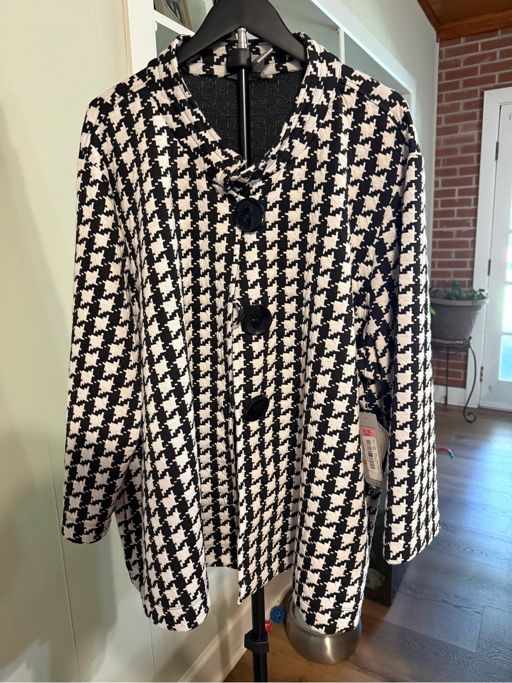 NWT Multiples 3x Women’s Black & White Houndstooth Coat